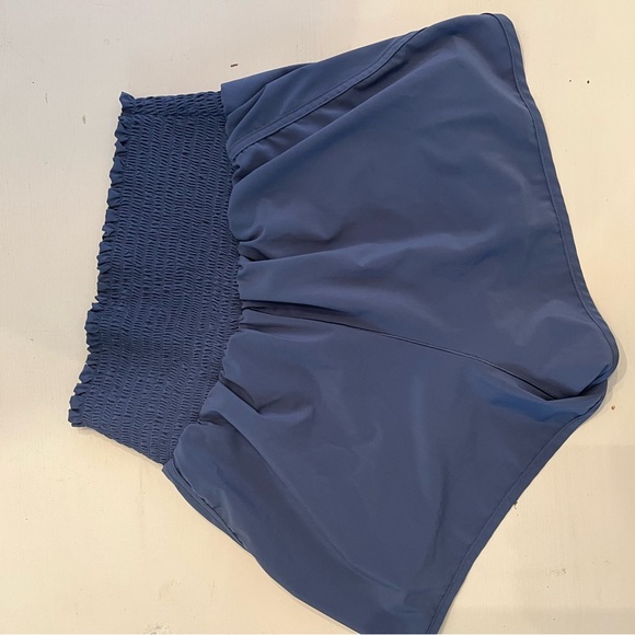 Offline by Aerie Real Me Smocked Waist Running Short Dusty Blue Size Large EUC - Picture 3 of 5